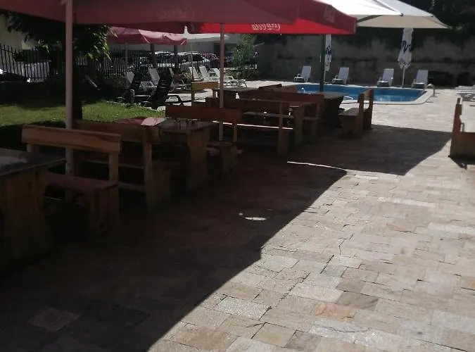 Femili Hotel Diveda Otel 2*