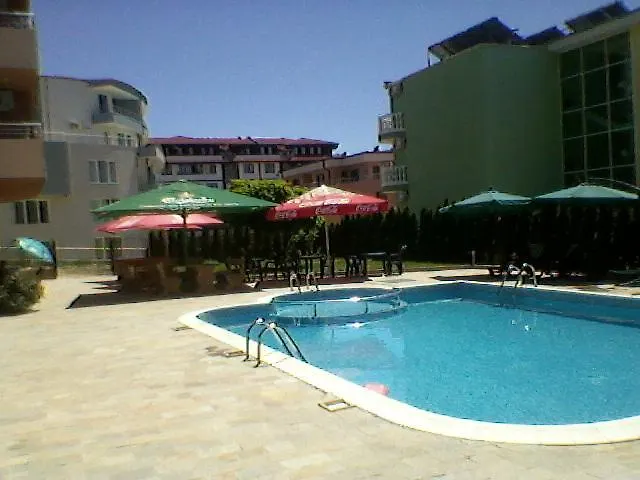 Femili Hotel Diveda Otel