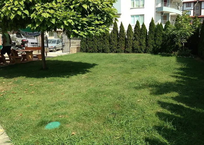 Ξενοδοχείο Femili Hotel Diveda 2*